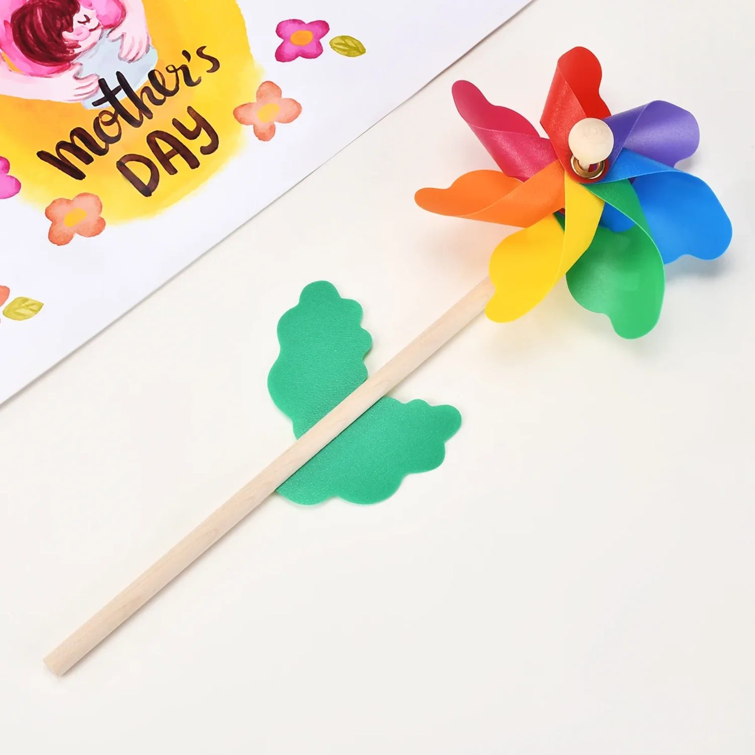 4pcs 12cm Plastic Windmill Garden Stakes with Wooden Handle - Outdoor Decor for Lawn, Yard, Nursery, Party - Photo Props