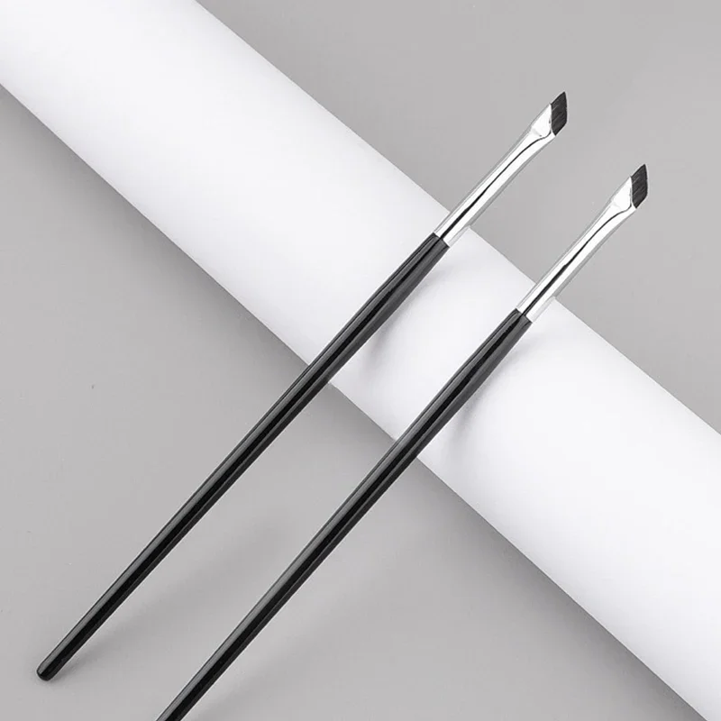 2026 new The Upgrade Blade Eyeliner Brush Ultra Thin Fine Angle Flat Eyebrow Brush Under The Eyes Place Precise Detail Brush