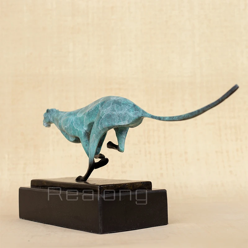 Modern Art Bronze leopard Sculpture Bronze Cheetah Statue  Animal Bronze Statues and Sculptures For Home Desk Decoration Crafts