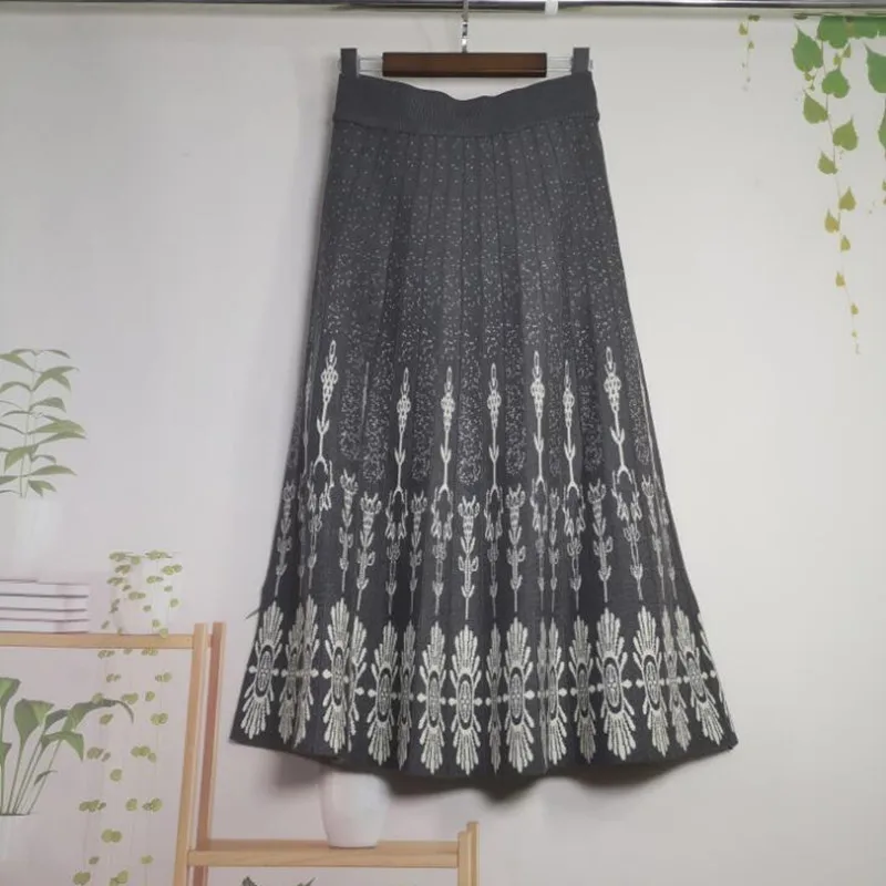 Special Offer Autumn Winter Women High Waist Slim Long Skirt High Quality Retro Pattern Jacquard Knitted A-Line Skirt