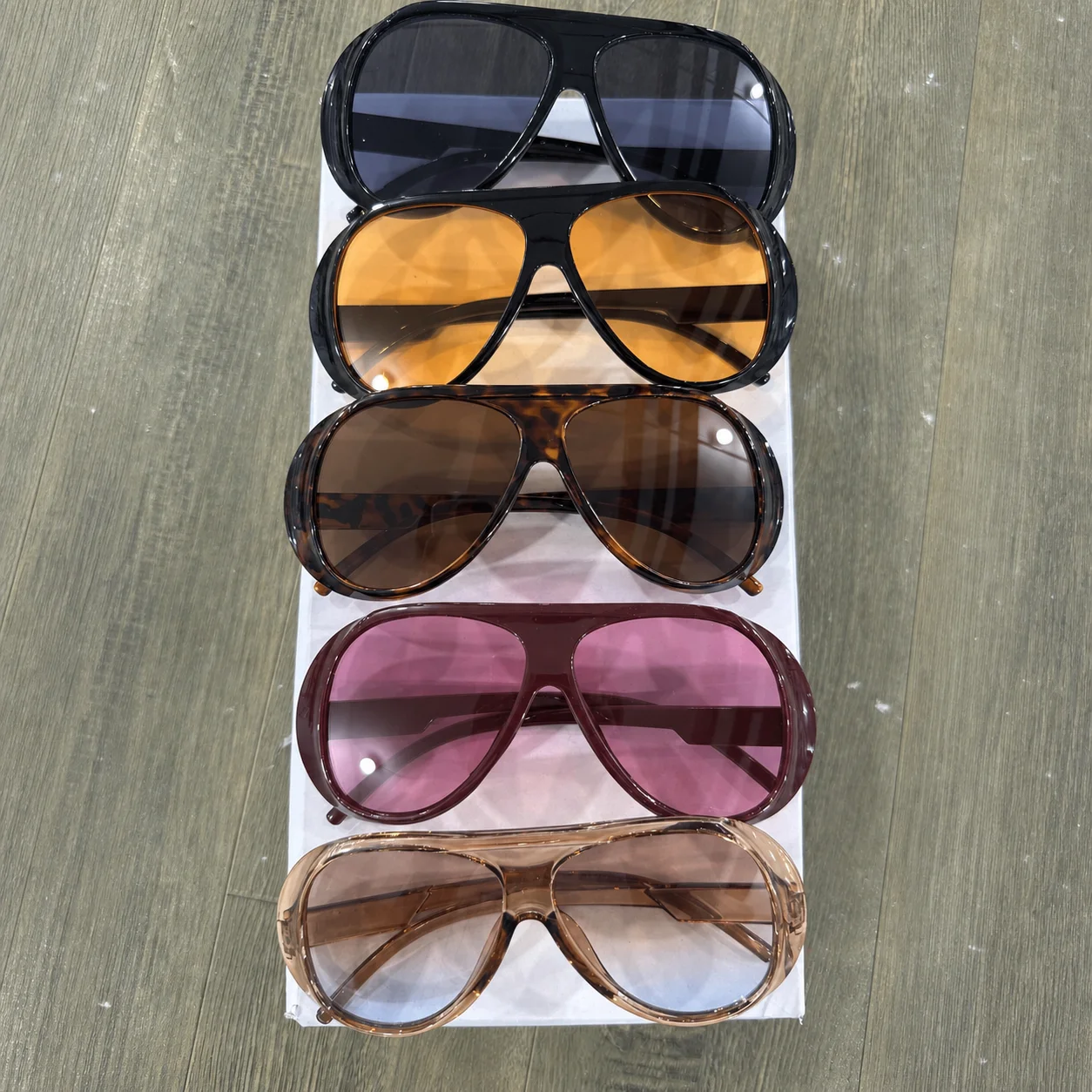 UV  Sunglasses Multiple Color Sun  Eyewear  Sunglasses Polished Fashion Sunglasses For Driving