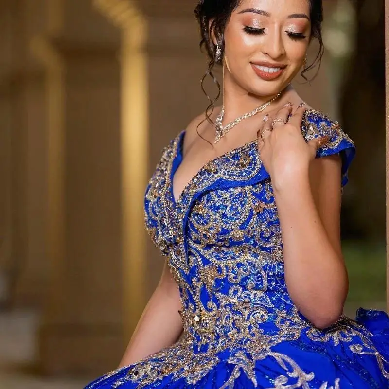 

Blue Quinceanera Dresses For 16 Girl V-Neck Gold Appliques Lace Beading Princess Ball Gowns Birthday Prom Dress vestidos 15 de