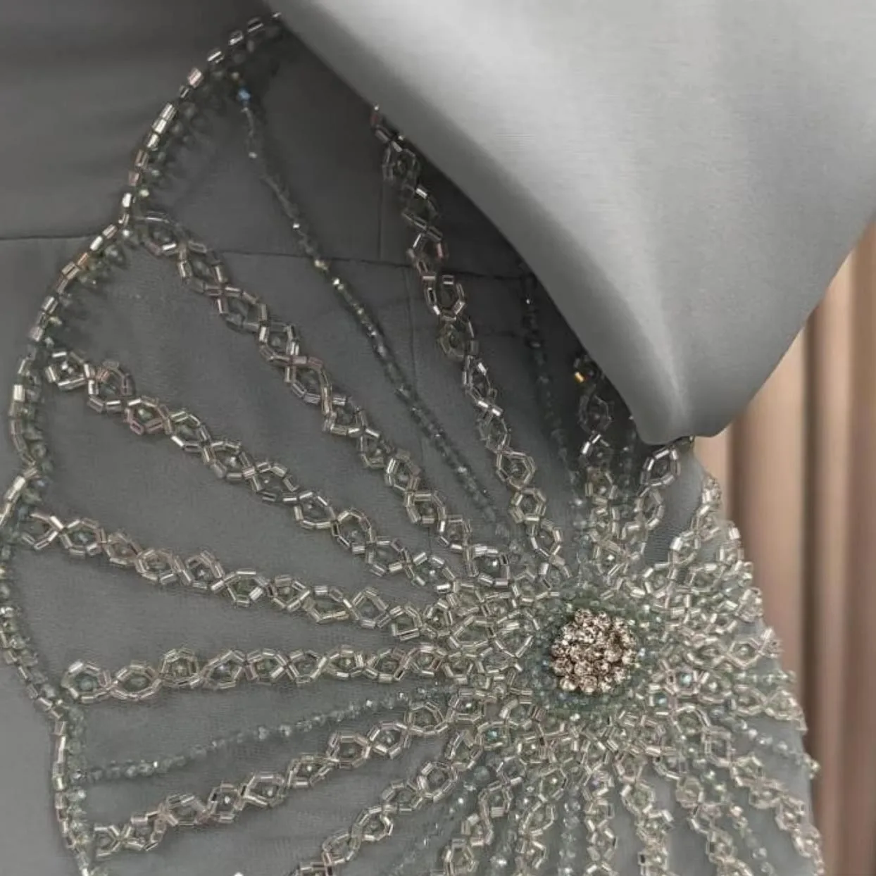 Mais vendido fora do ombro vestidos de noite encantador babados vestido de baile requintado beading vestido de festa فسات evimaverapersonalizado