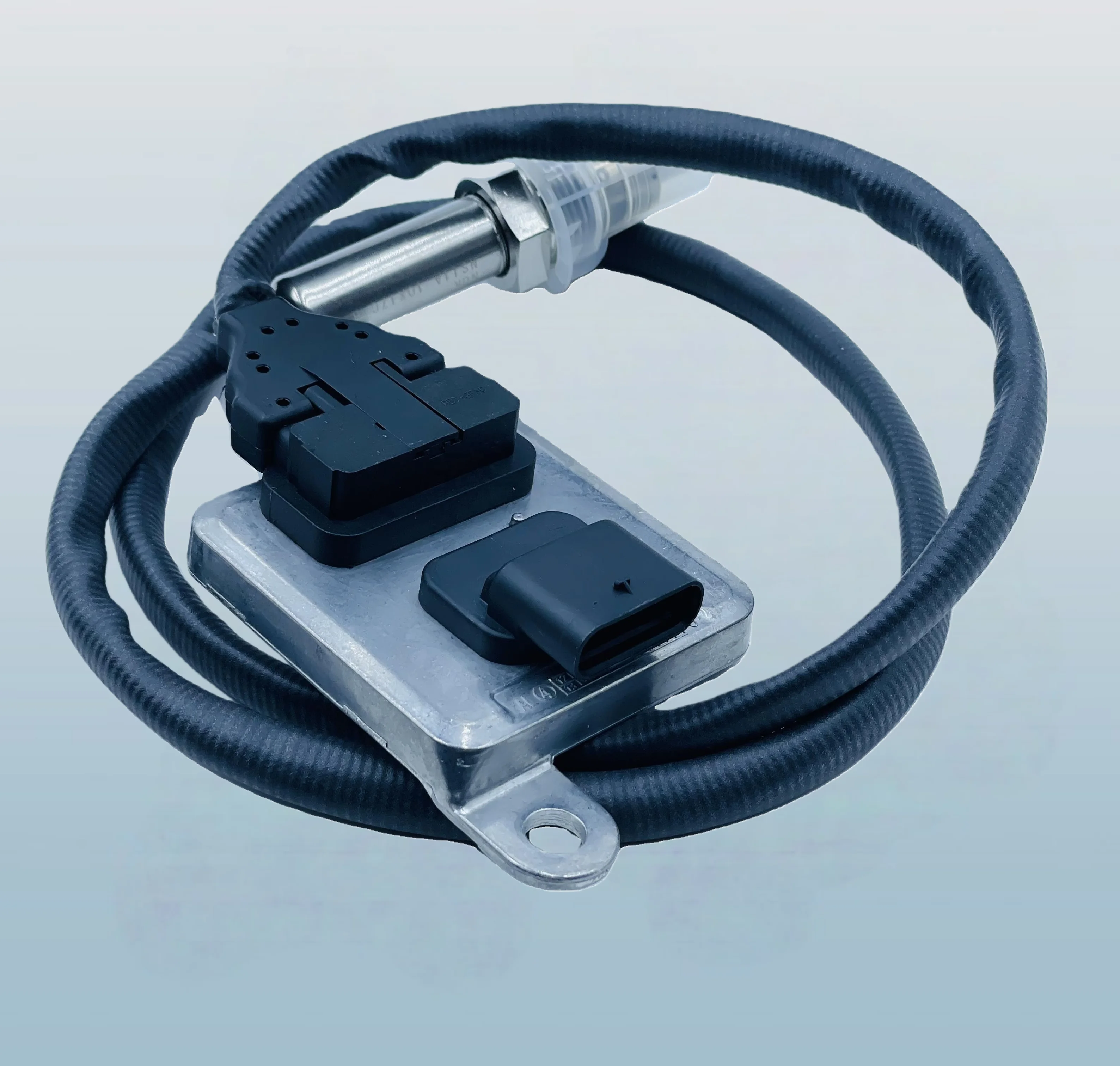 

Top of The Line Process 5KK96681 A0009055100 Nitrogen Oxide Sensor, Suitable ForMercedes Benz, with A One-year Warranty