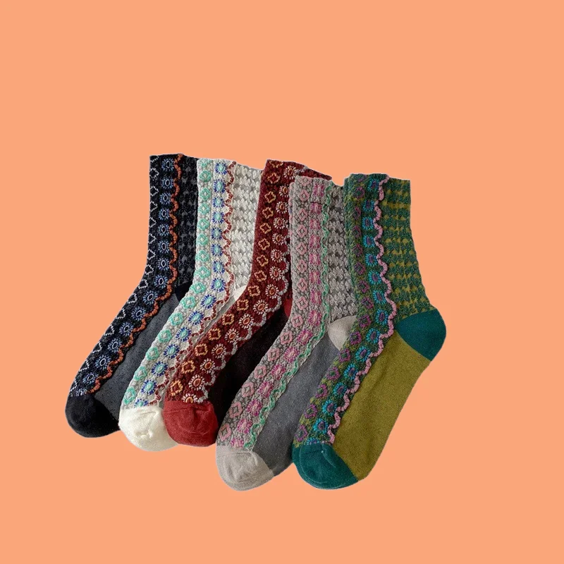 Chaussettes mi-tube en coton pour femmes, vêtements d'art rayés, chaussettes à fleurs rétro, vague de fleur de forêt, mode Ins, 1/3 paires