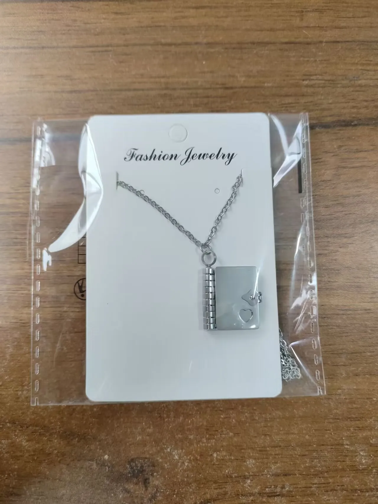 1Pcs 18K Plated Stainless Steel Simple High-End Openable Couple Book Pendant Necklace