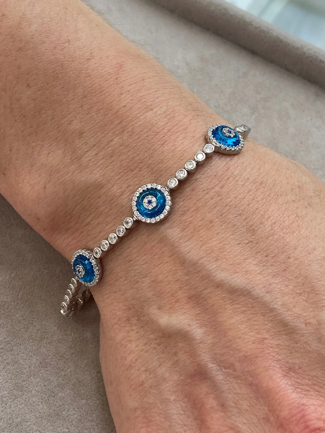 Silver Evil Eye Bead Bracelet, Handmade Bracelet, Made of 925 Sterling Silver.