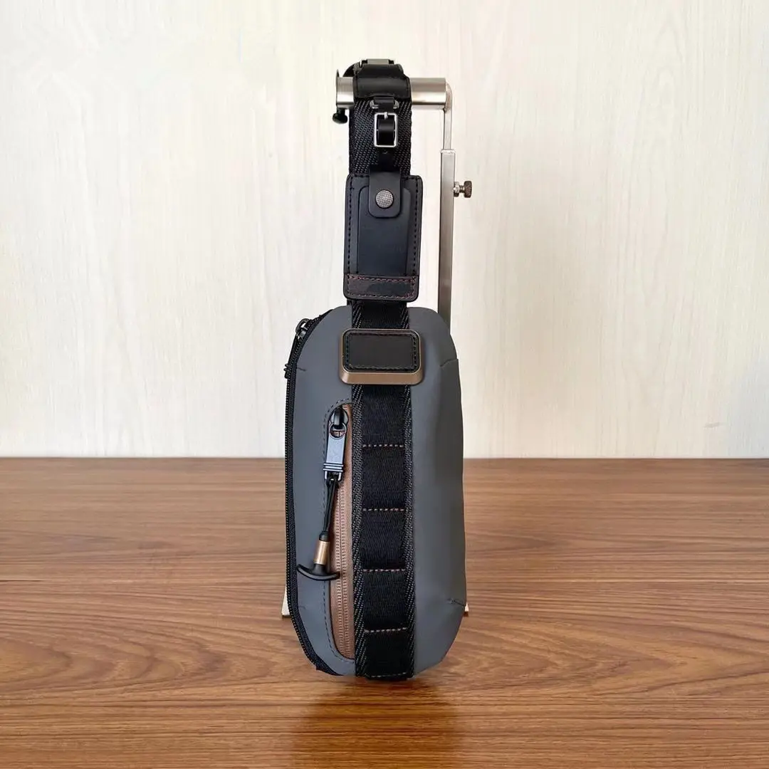 

Повседневная сумка-слинг для мужчин — стильная нагрудная сумка из баллистического нейлона, минималистичная и прочная для ежедневных поездок 232670