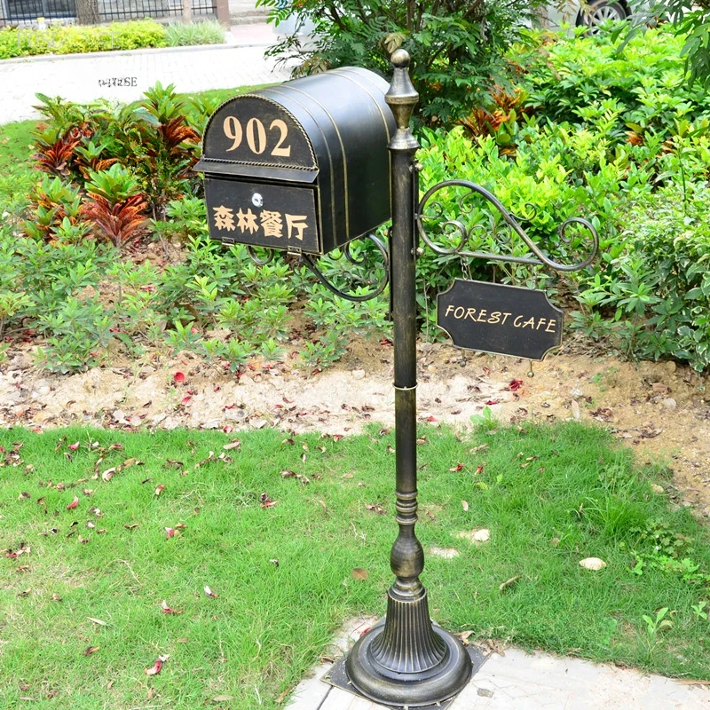 Retro European Mailboxes Outdoor Villa Community Garden Letter Box Wrought Iron Outdoor Rainproof Inbox Outdoor Floor Mailbox