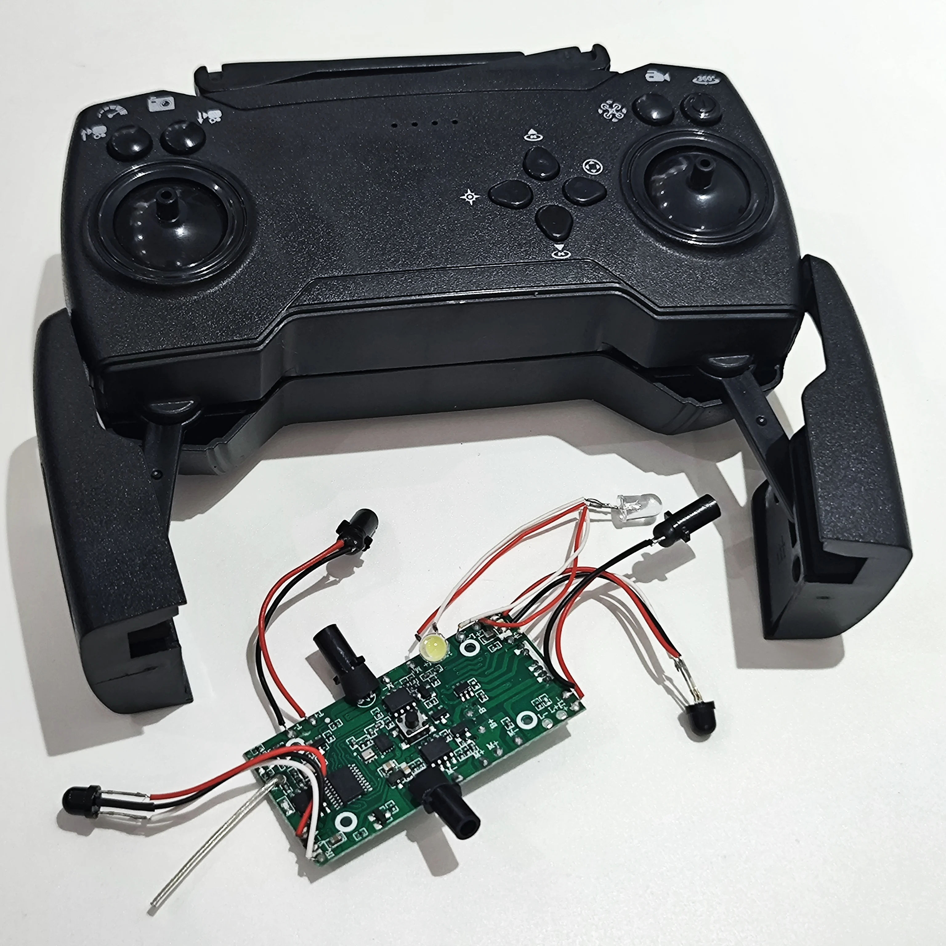 

Складной дрон P8 RC Quadcopter запасные части оригинальный пульт дистанционного управления + аксессуары для основной платы приемная плата