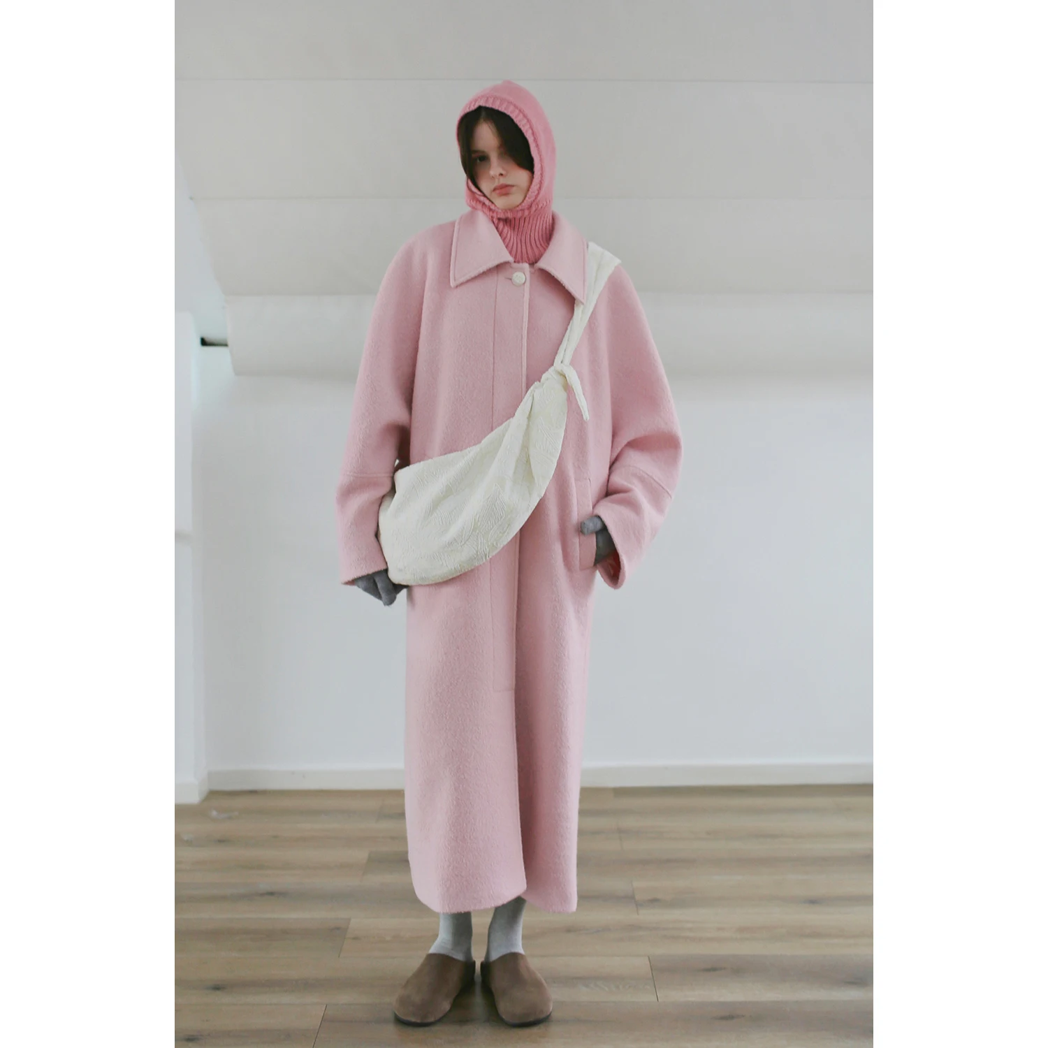 

AZHU 2024 New Pink Double-Faced Woolen Coat Women's Medium-Length Tweed Jaet Straight-Sle Long Sve Hoodl Pure Color