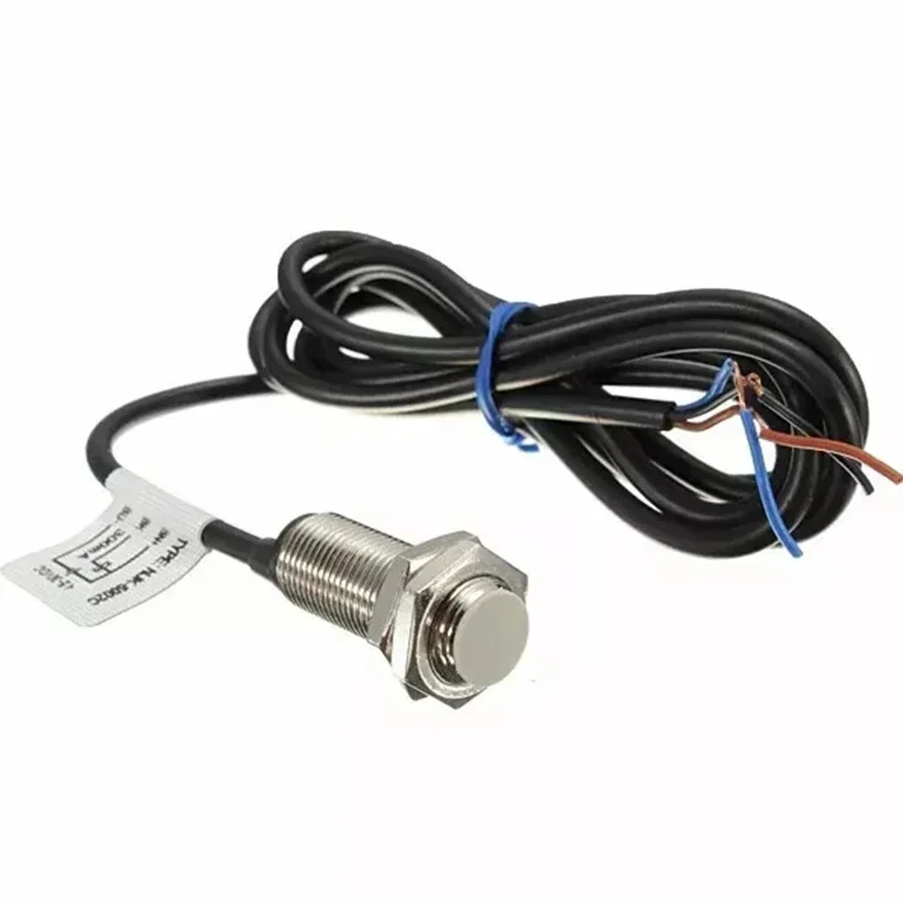 1PCS NJK-5002C Hall Effect Sensor Proximity Switch DC 5-30V NPN 3-Wires Normally Open Sensor With LED Signal Indicator