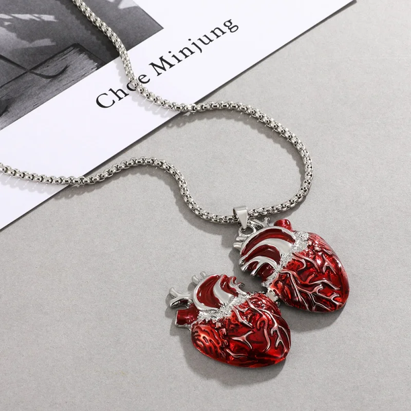 Vintage Gothic openable red heart box pendant necklace necklace for Men Women hip hop punk ornament Halloween gift