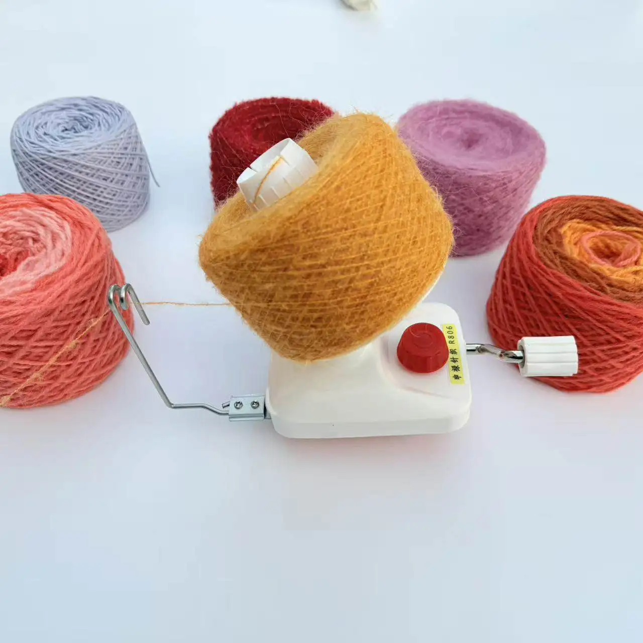 

New Type Of Winding Machine, High-quality Small Portable Hand Cranked Cashmere Yarn Splitting And Twisting Machine