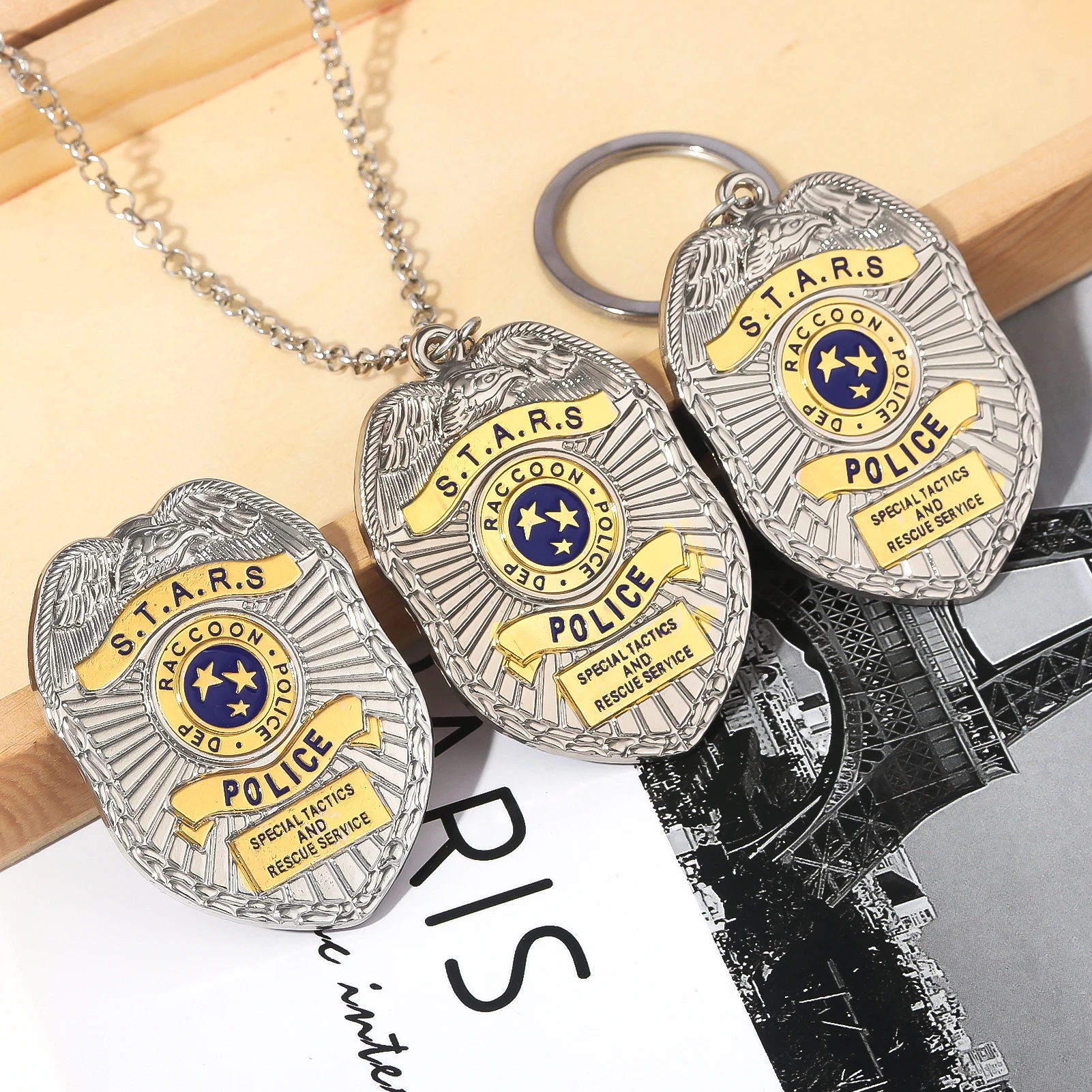 Residents Evils Keychain Police Department RPD S.T.A.R.S Shield Badge Pendant Key Chain for Women Men Cosplay Jewelry Gift