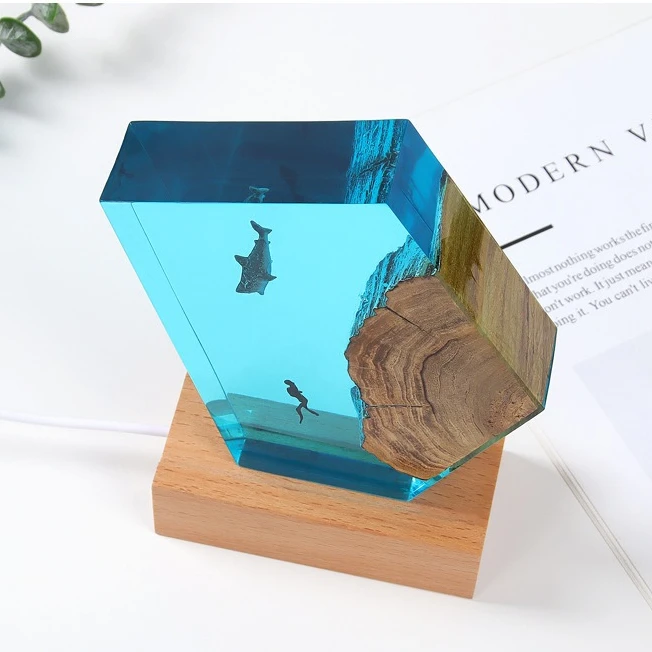 Water World Ocean Micro Landscape Solid Wood Resin Lamp Ornament Sculpture Home Advanced Decoration Crafts