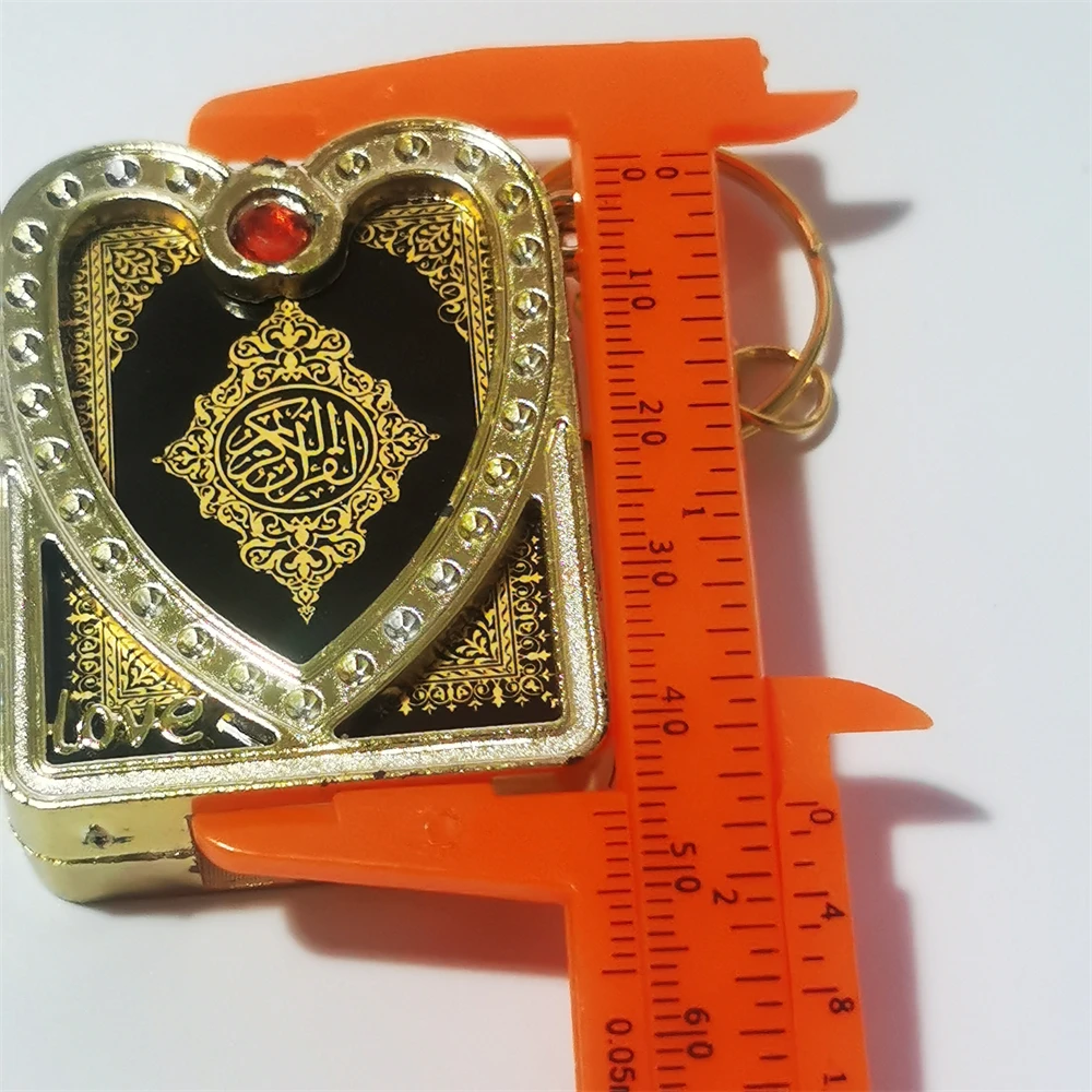 MINI HOLY BIBLE Muslim Arabic Keyrings Souvenir Acrylic Religious KeyChains Gift Medals Charm