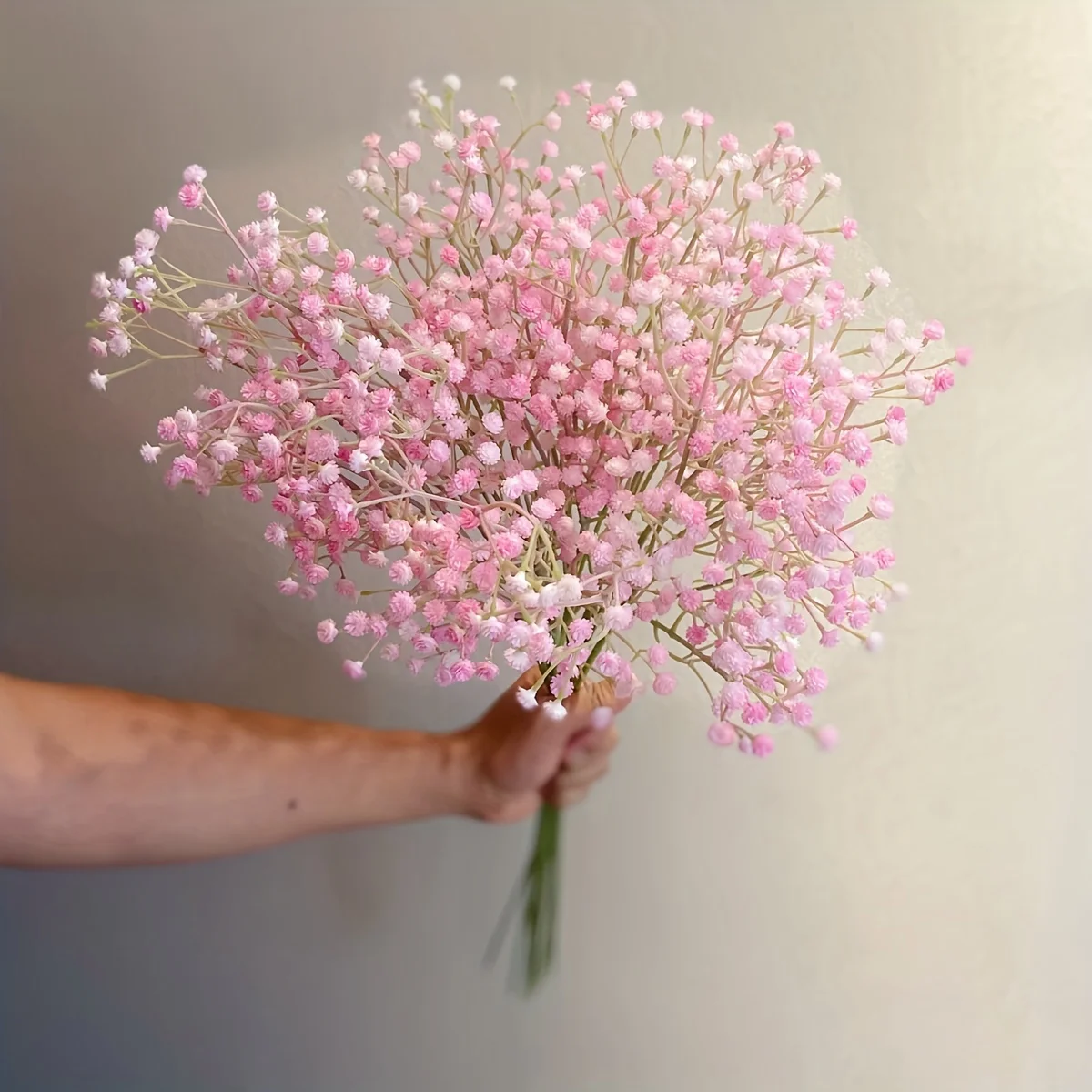 20 Stück lebendiger künstlicher Atemstrauß für Jugendliche – realistische weiße, rosa und violette Blumen für Hochzeiten – Detail 7