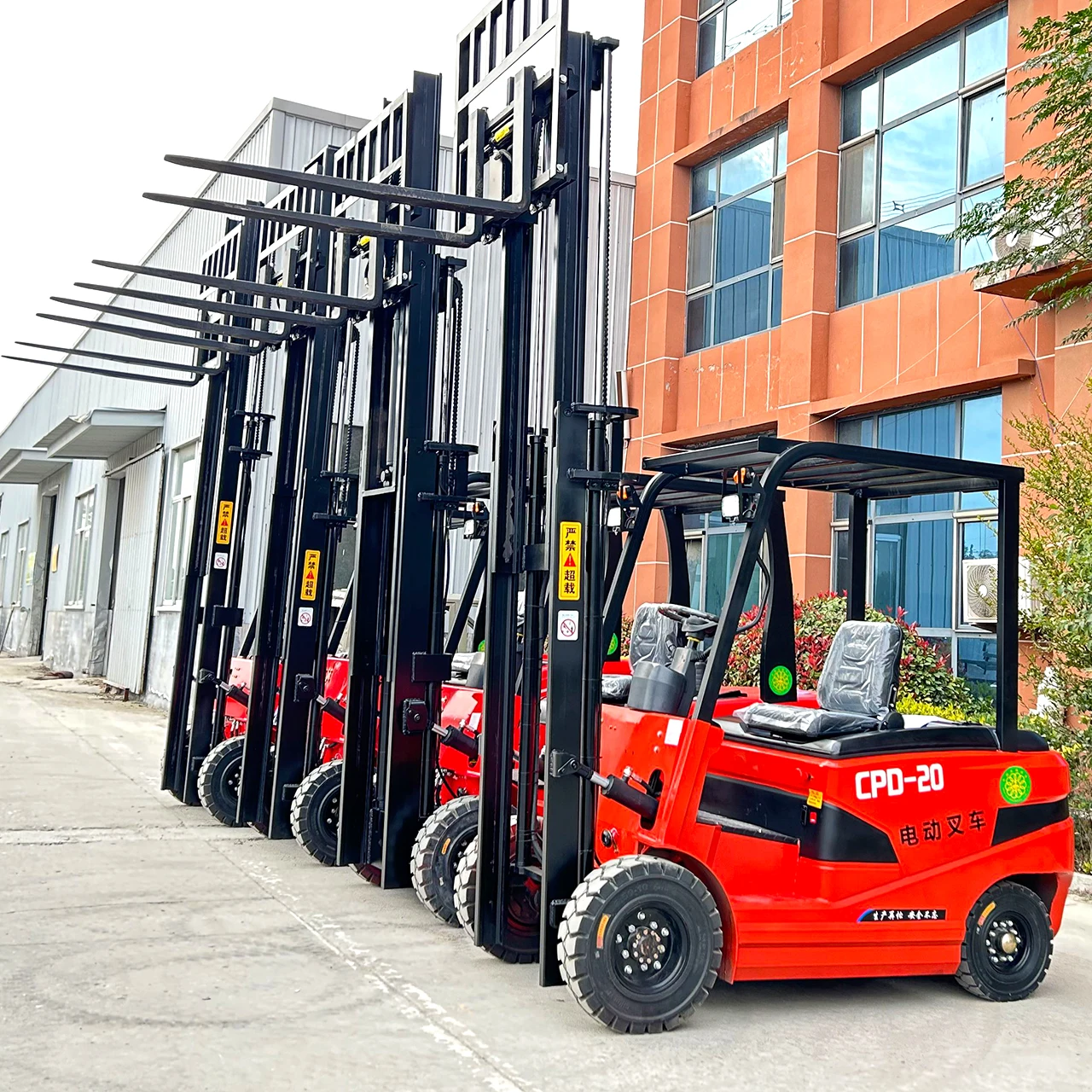 China Factory Price 3 Ton 2 Ton 1.5ton Forklift with Forklift Attachment Hydraulic Small Electric Forklift with Attachment
