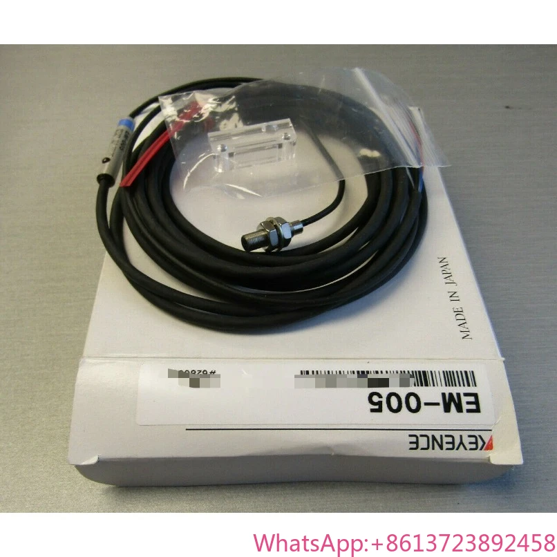 

1PC Keyence EM-005 Proximity Sensor Switch EM005 New In Box #moqu