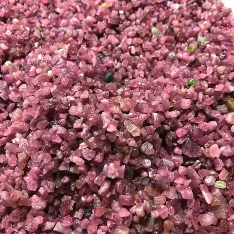 100g/Pack Natural Raw Pink Tourmaline Gravel Chip Crystals Mineral Specimen Healing Gemstone Aquarium Home Room Decoration Reiki