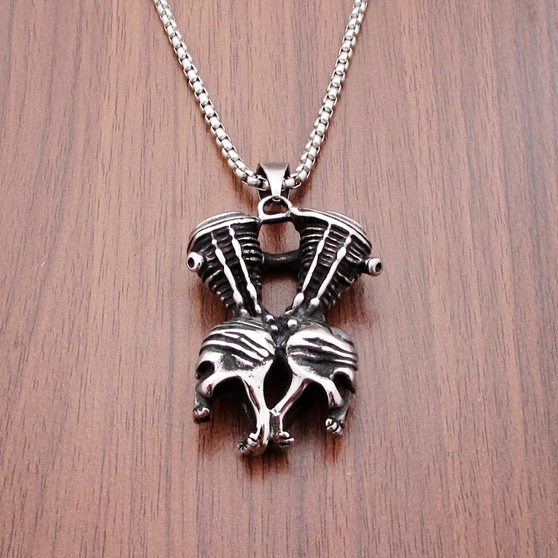 Retro Motorcycle Engine Pendant Stainless Steel Jewelry Skull Motor Biker Men‘s Necklace