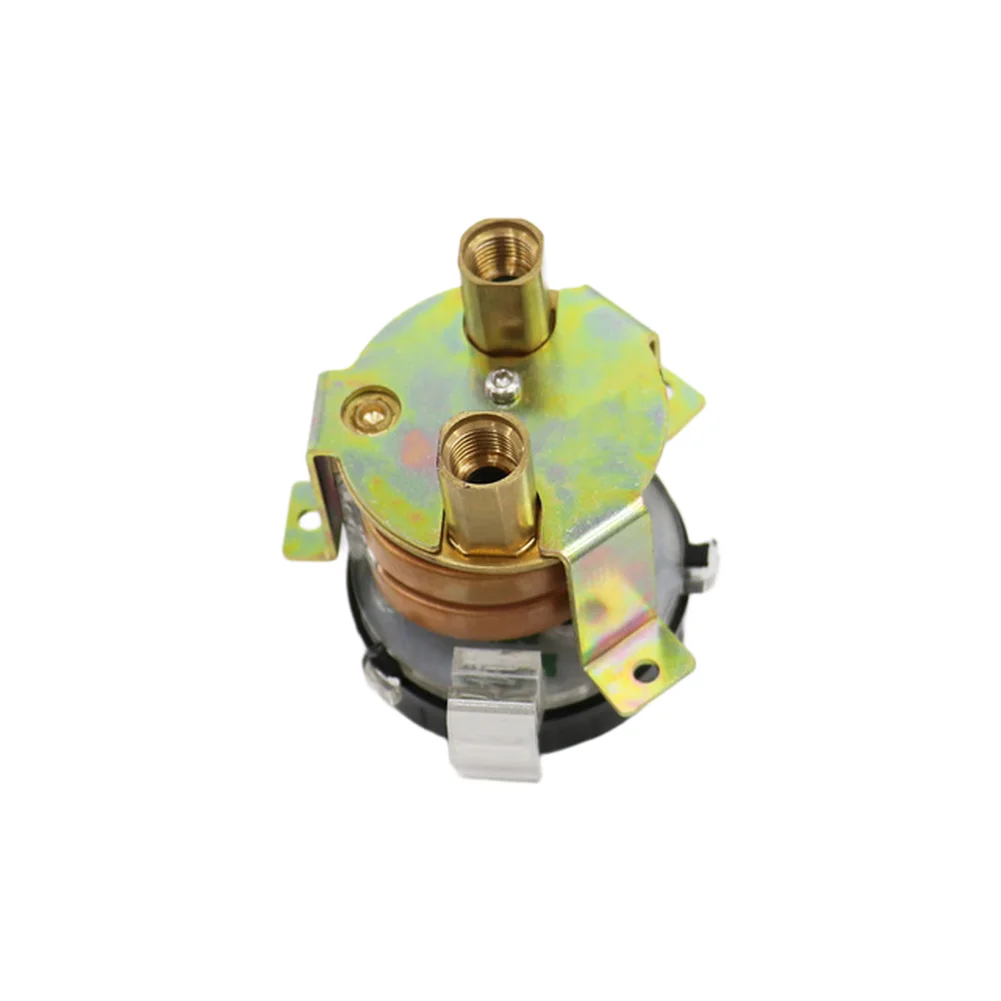 

Dual Pressure Gauge for Mercedes Pneumatic System 0-10 Bar 52mm Mechanical Readout 12V 24V Compatible with Actros Atego
