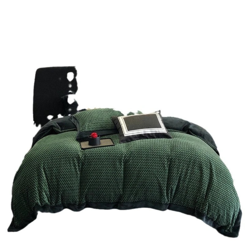 Set quattro pezzi addensato personalizzabile