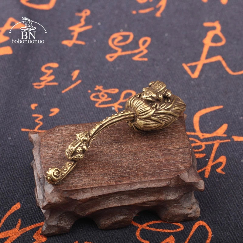 Antique Brass Mother Child Frogs Lotus Zen Small Ornament Pure Copper Animal Miniatures Figurines Tea Pet Home Decor Accessories