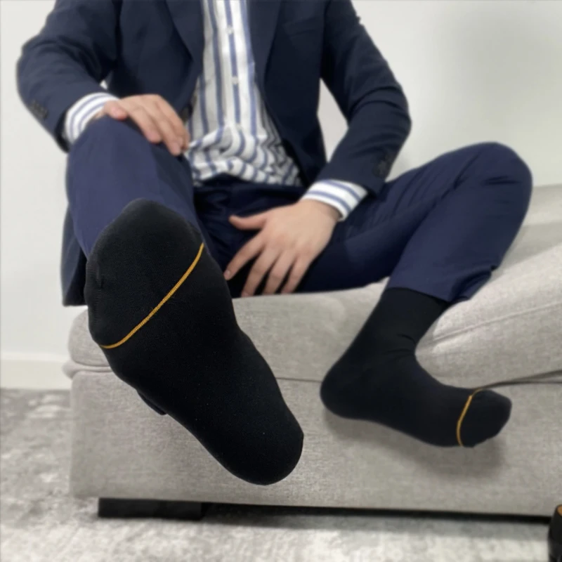 CLEVER-MENMODE homem meias de algodão homem negócios formal tubo meia masculina moda esportiva hombre casual macio linha dourada toe