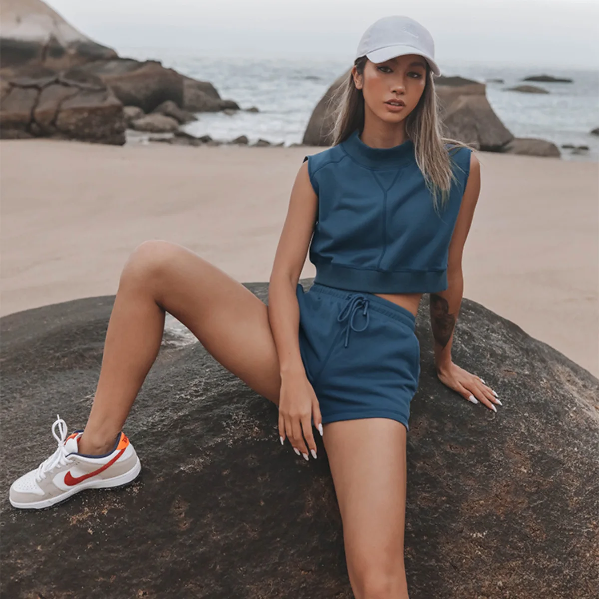 SKMY Sleeveless Set Solid Color Sports Panel Tank Top Fashion Casual Short 2-piece Set Women's Street Shooting Fashion