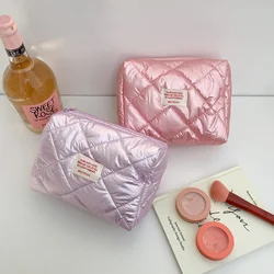 Quilting Women's Cosmetic Pouch Large Capacity Travel Storage Bags Simple Plaid Ladies Clutch Handbags Big Toiletry Bag