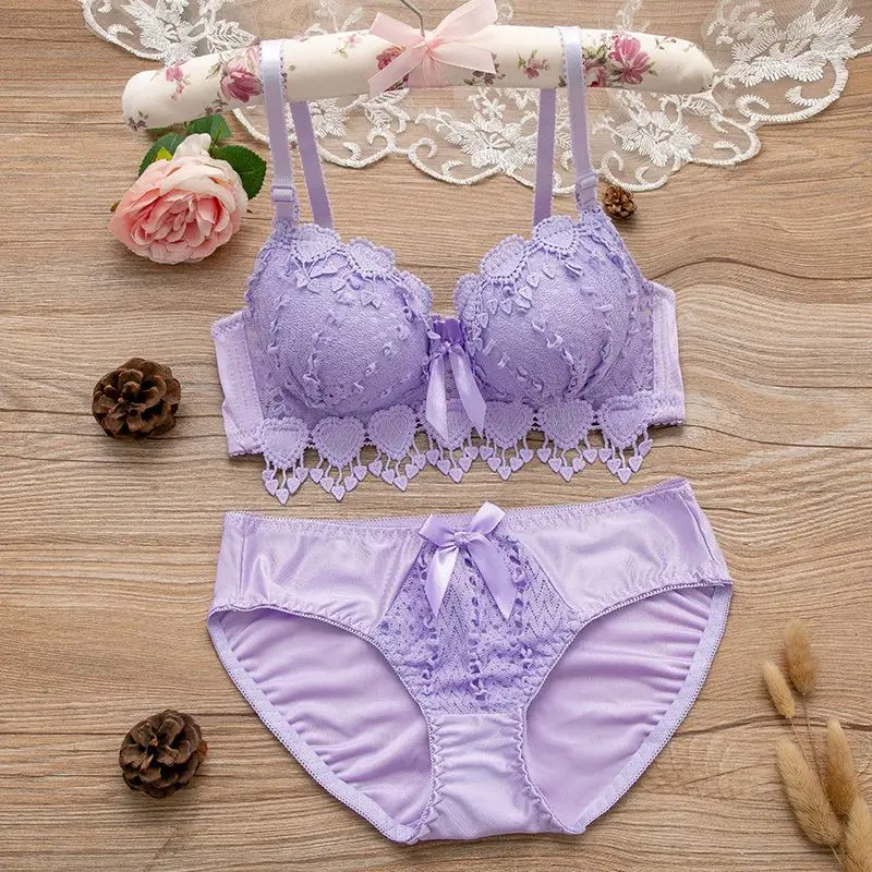 New Top Japanese Bra Set Women Lace Underwear Set Embroidery Bra Set A B Cup Brassiere Wireless Bra Push Up Sexy Lingerie set