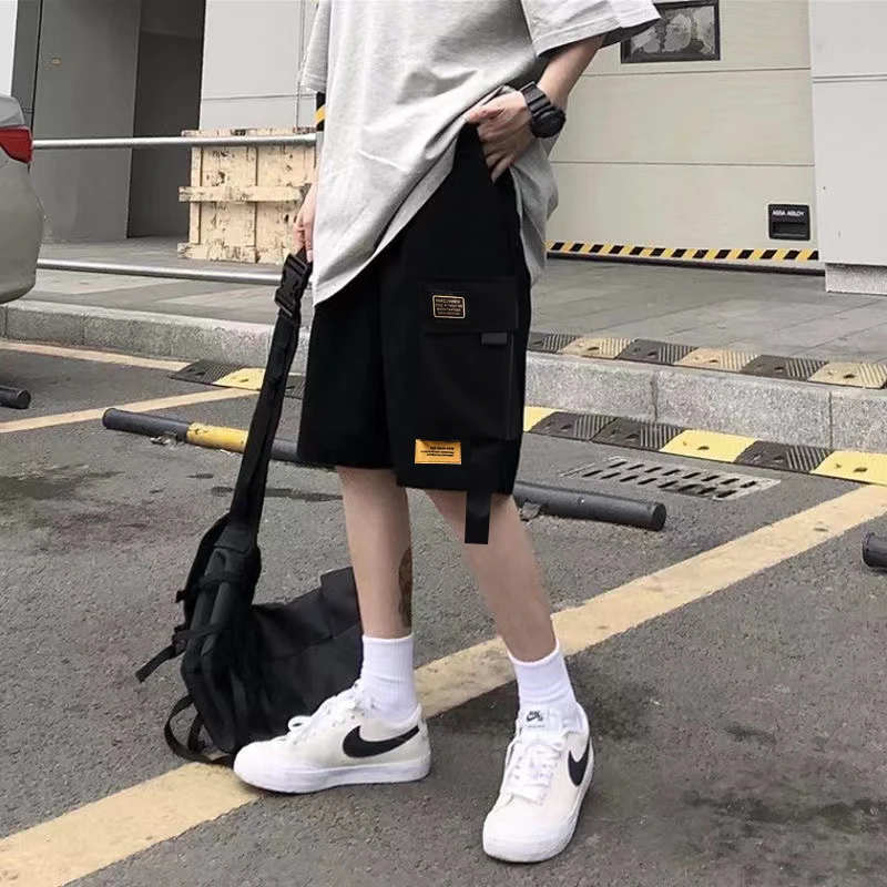 Summer Casual Shorts Men\'s fashion Instagram burst loose casual trend wearing casual pants in Korea version of the pants