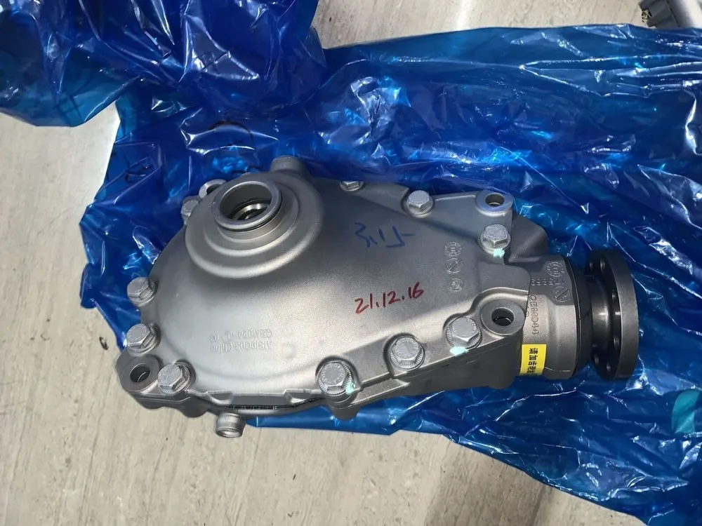 

Front Axle Differential Carrier 31507590899 31508635861 For BMW X5 X6 F15 F16 F32 F30 320i