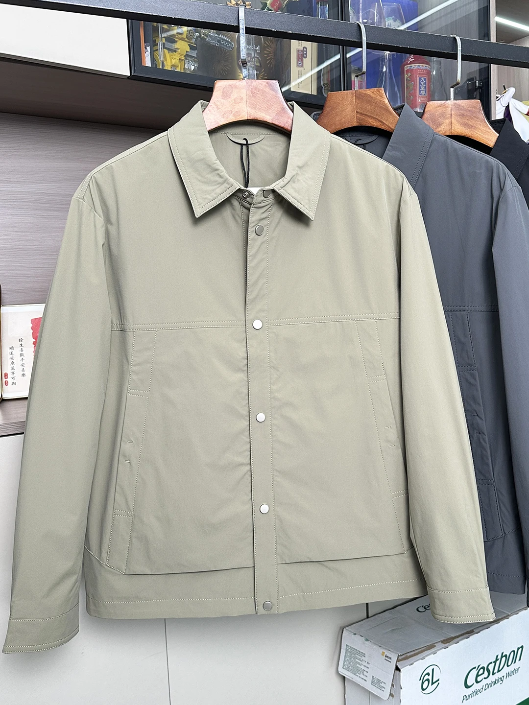 

Men's Comfortable Functional Style Thin Woven Workwear Jacket Spring Autumn High Density Polyester Standard Fit Long Sleeve