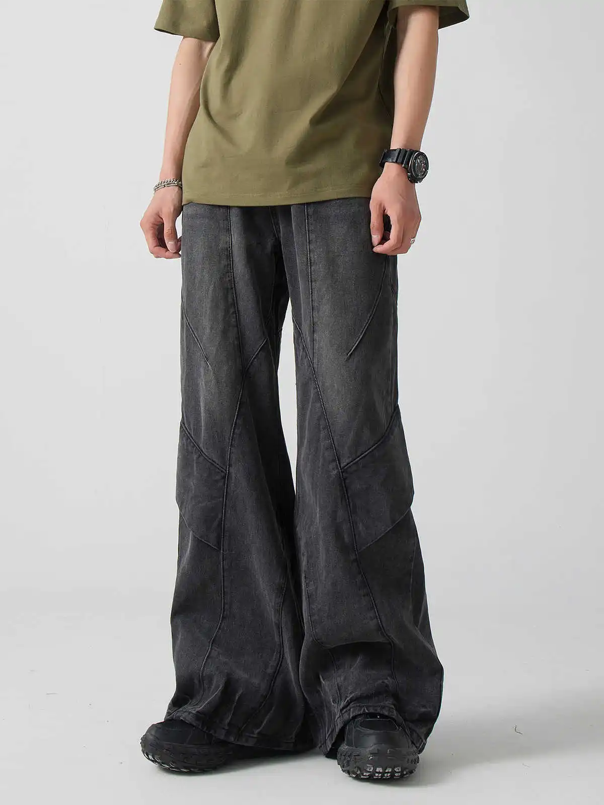 

Women Black Gothic Y2k Boyfriend Flare Jeans Japanese 2000s Style Emo Baggy Denim Trousers Harajuku Vintage Oversize Jeans Pants