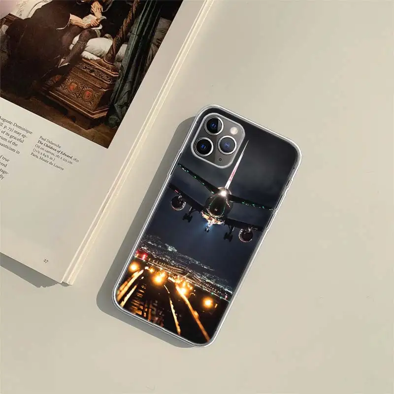 Airport Shuttle Transportation Phone Case For Apple Iphone 15 14 13 16 Pro Max Cover 11 12 Mini Fundas X XS Max XR 8 7 Plus Shel