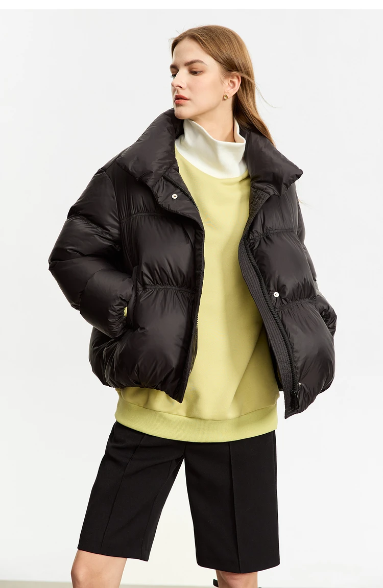 AMII Minimalist Women's Winter Down Jacket Zipper Button Warm Short Overcoats 2025 Winter New Female Solid Down Jacket 12344053