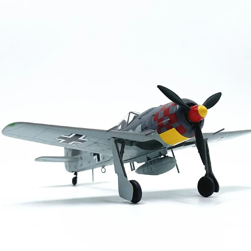 Diecast 1:72 Scale 36403  FW190 A-6 Fighter Original Finished Plastic Airplane Model Simulation Static Collectible Toy Gift