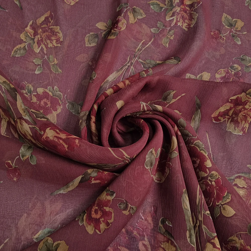 50 cm * 110 cm Dieprode Bloemen Gerimpelde Chiffon Stof Dunne En Transparante Moerbei Zijde Met Georgette Sjaal Jurk Zijde stof