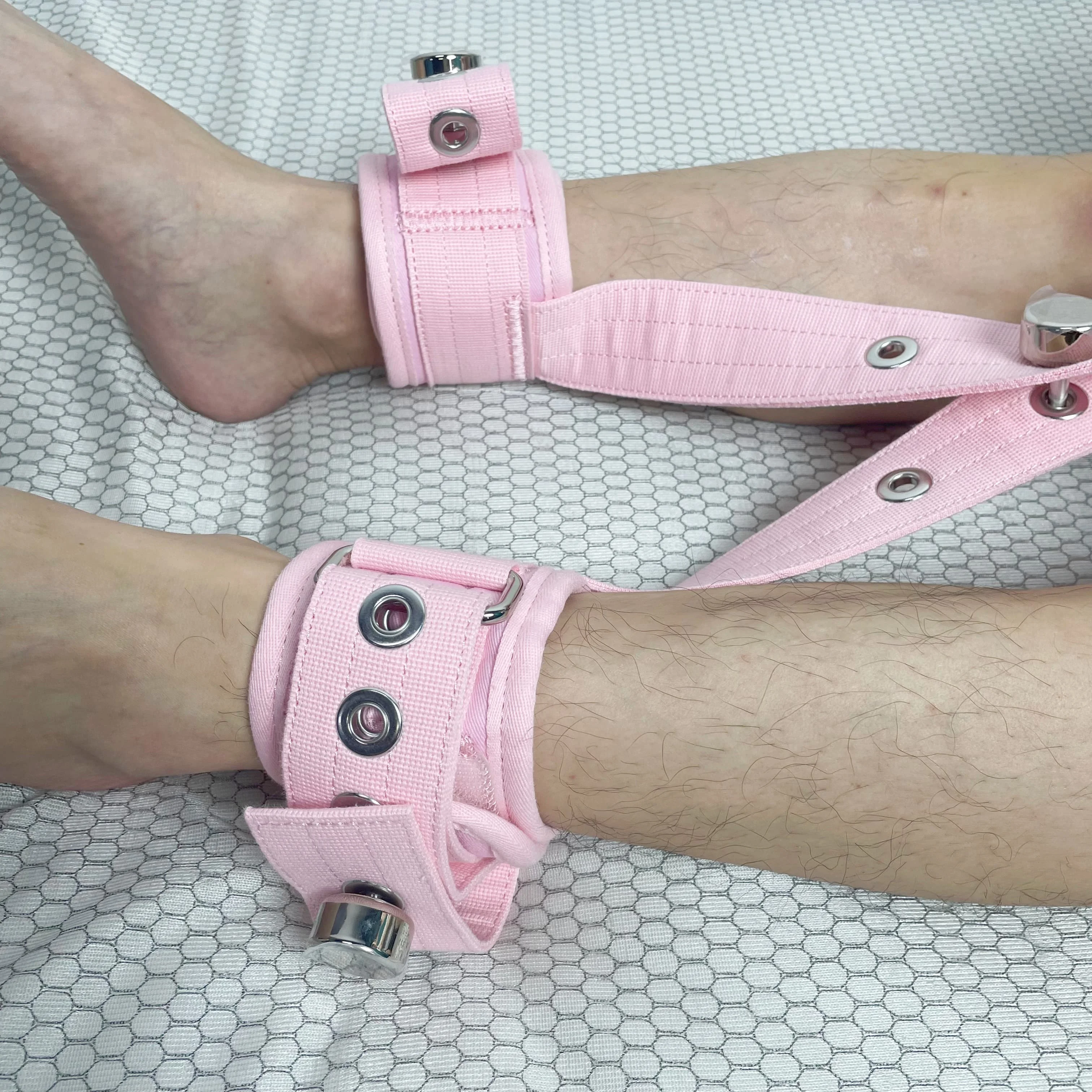 Pink Soft Cotton Medical Restraint Strap, Bed‑ridden Patient Hand & Foot Fixed Belt, Anti‑agitation Limb Immobilization Band view 3
