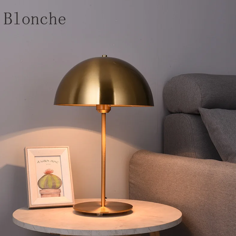 Mushroom Table Lamp Nordic Semicircle Decorative Lamp Hotel Bedroom Living Room Dining Room Wrought Iron Color LED Table Lamp