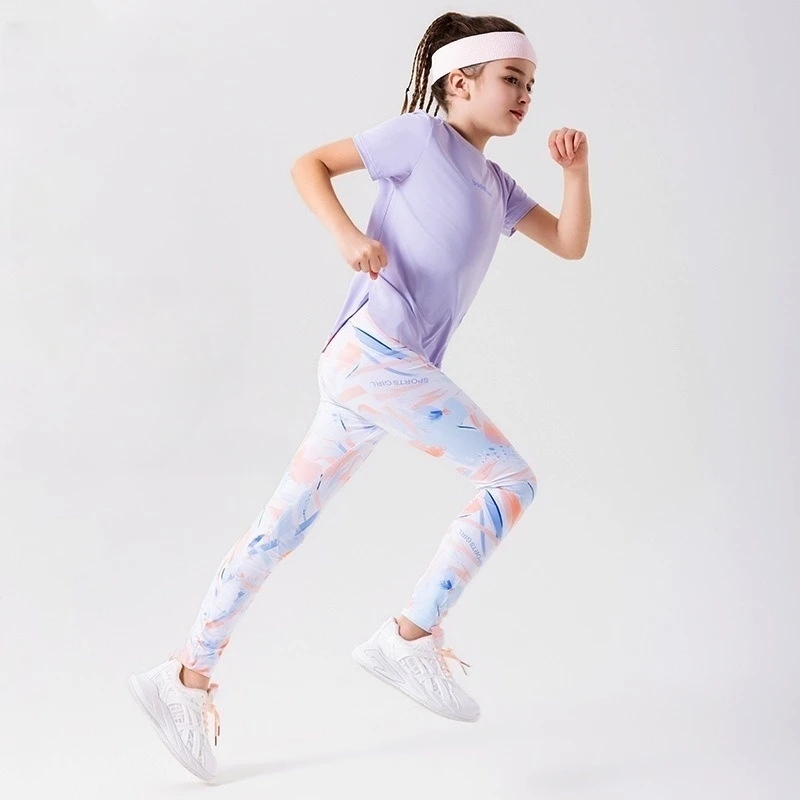 طقم يوجا للتبريد سريع الجفاف للفتيات مكون من قطعتين قمصان وبنطال ضيق للفتيات بأكمام قصيرة UF 50+ طقم تمرين رياضي للأطفال (7-12)