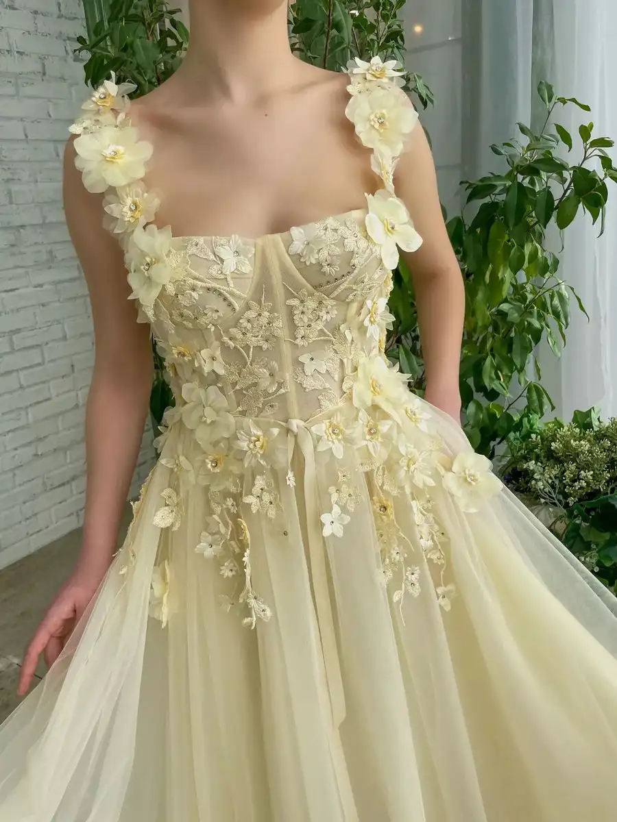 Yellow Floral Prom Dresses Lace Applique Tulle with Belt Spaghetti Strap Long Sweep Train Graduation Homecoming Evening Gowns