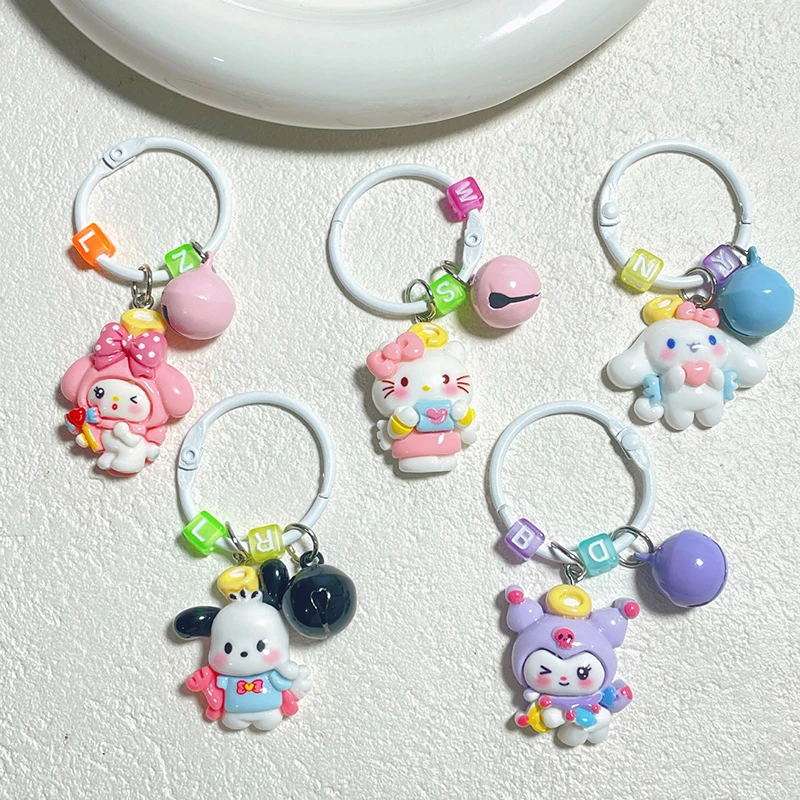 LLavero de campana de Sanrio de Anime de dibujos animados, colgante de Anime, Kuromi, Hello Kitty, accesorios de decoración de mochila de moda