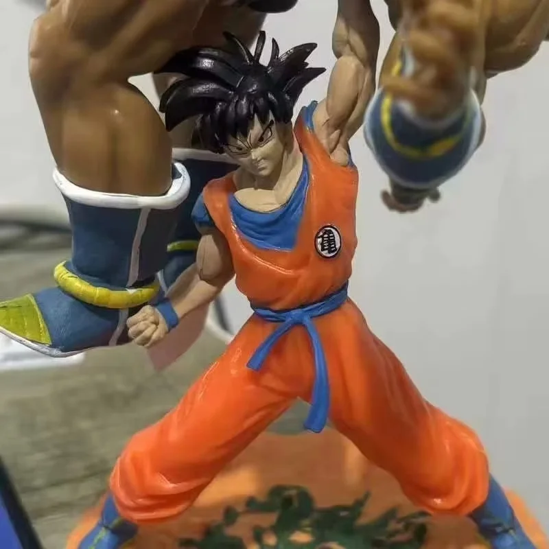 23cm Dragon Ball Figurki Son Goku Figurki Goku Lifts Up Nappa Figurka Pvc Statuetka Anime Model Kolekcja Sypialnia Dekoracja Zabawki
