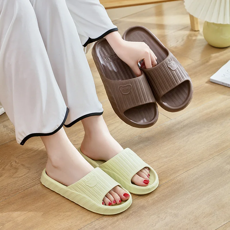 Summer Cartoon Bear Indoor Slippers for Women Lightweight Soft EVA Slides Woman Comfort Home Bathroom Non Slip Slippers