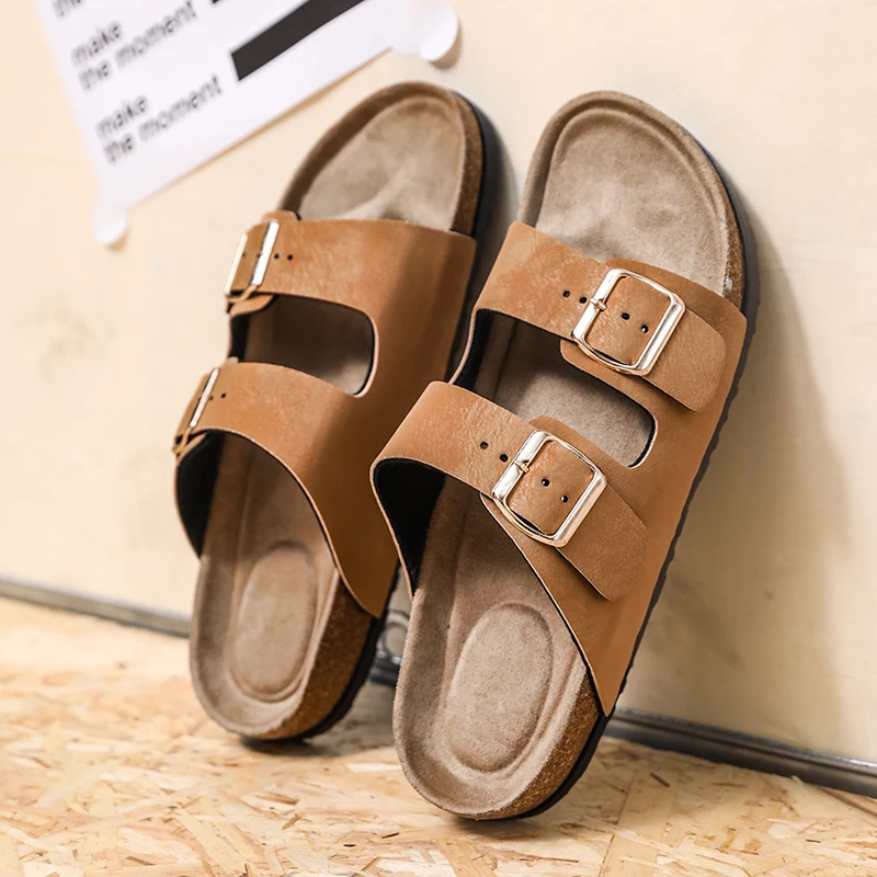 

Large Size 36-49 Summer Sandals Man Slippers Vintage Buckle Flat Sandals Women Clogs Slides Outdoor Non-Slip Beach Slippers Men