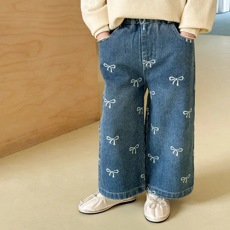 Jeans coréens à imprimé complet pour filles, pantalons à jambe droite avec nœud, vêtements pour enfants, automne, nouveau, 2024